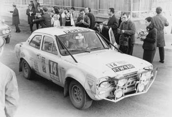 mexico14-Ford_Escort_-_Zasada-Wachoski_dminia.jpg (25308 octets)